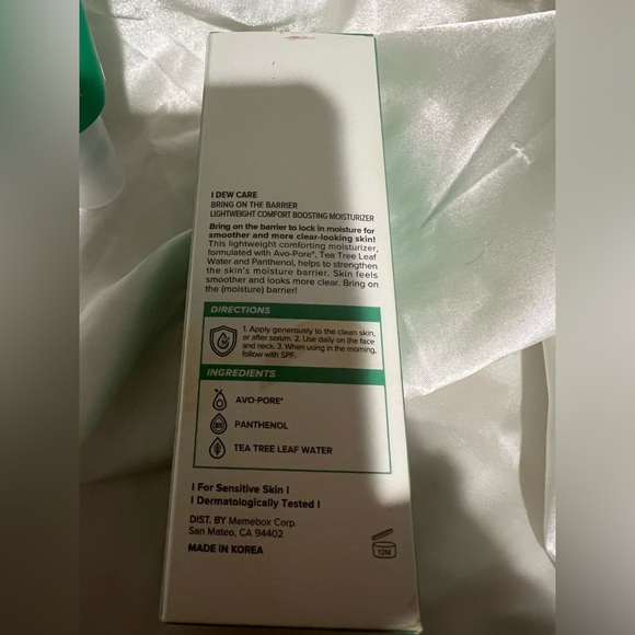 NIB BRING ON THE BARRIER .. lightweight comfort boosting moisturizer - Picture 4 of 4